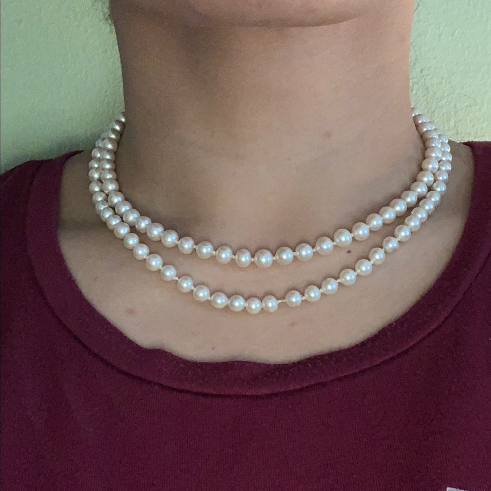 Pearl necklace